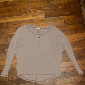 La Miel Taupe Ribbed long-sleeve henley waffle knit top Size Small